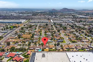 19026 Grove Pl, Bloomington, CA 92316 - Photo 38