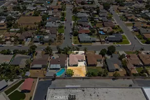19026 Grove Pl, Bloomington, CA 92316 - Photo 36