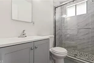 19026 Grove Pl, Bloomington, CA 92316 - Photo 14
