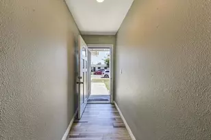 910 St George Ct, Spring Valley, CA 91977 - Photo 6
