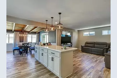 910 Saint George Court, Spring Valley, CA 91977 - Photo 4