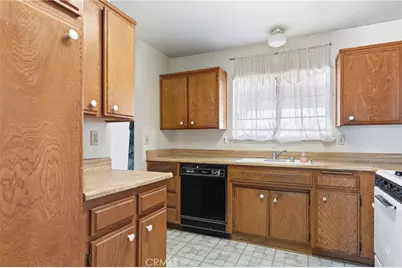 13792 Northstar Avenue, Victorville, CA 92392 - Photo 10