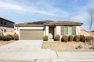 12438 Pinos Verde Ln, Victorville, CA 92392 - Photo 2