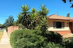 1454 W Gettysburg, Fresno, CA 93705 - Photo 2