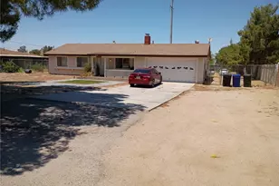 15472 Jasmine St, Victorville, CA 92395 - Photo 4