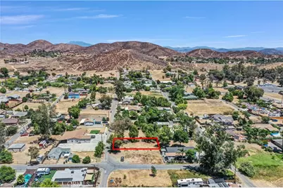 35020300 Mt Vernon Pl, Menifee, CA 92587 - Photo 4