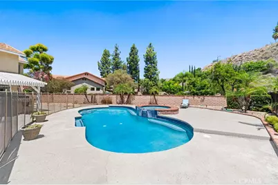 28348 Saddlebrook, Highland, CA 92346 - Photo 32