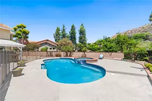 28348 Saddlebrook, Highland, CA 92346 - Photo 32