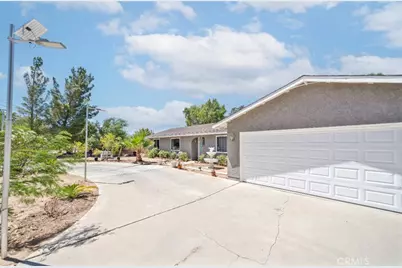 16634 Lemon, Hesperia, CA 92345 - Photo 2