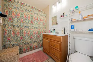 4019 S Van Ness Ave, Los Angeles, CA 90062 - Photo 20