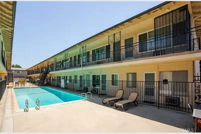 618 W Route 66, Glendora, CA 91740 - Photo 4