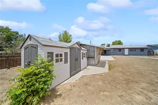 34347 Fairview Dr, Yucaipa, CA 92399 - Photo 8