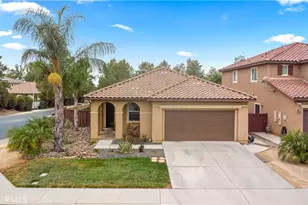 13035 Bowker Play Ct, Beaumont, CA 92223 - Photo 2