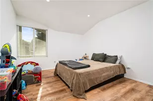 1342 W 8th St, Upland, CA 91786 - Photo 8