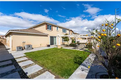 13985 Riverglen, Eastvale, CA 92880 - Photo 26