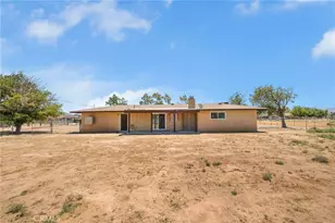 15420 Apache, Apple Valley, CA 92307 - Photo 22