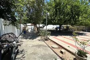1424 Lynwood Way, Highland, CA 92346 - Photo 24