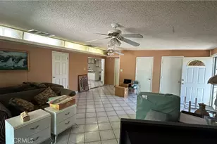 1424 Lynwood Way, Highland, CA 92346 - Photo 16