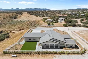 10830 Emerson Rd, Oak Hills, CA 92344 - Photo 50
