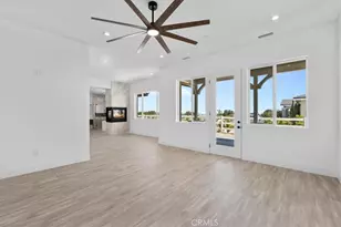 10830 Emerson Rd, Oak Hills, CA 92344 - Photo 36