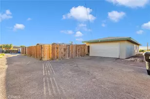 108 W Desert View Dr, Barstow, CA 92311 - Photo 36