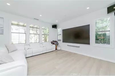105 Breakwater, Irvine, CA 92620 - Photo 6