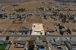 15535 Erie Rd, Apple Valley, CA 92307 - Photo 30