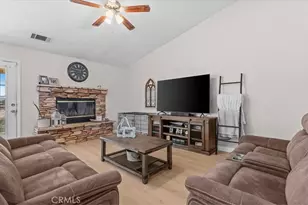 15535 Erie Rd, Apple Valley, CA 92307 - Photo 4