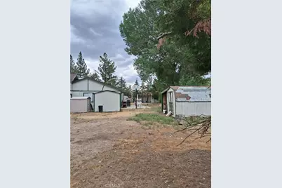 328 Grenfall, Big Bear City, CA 92314 - Photo 14