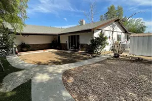 471 W San Jacinto Ave, Perris, CA 92570 - Photo 20
