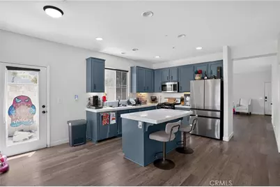 17040 Red Cedar Court, Fontana, CA 92337 - Photo 8