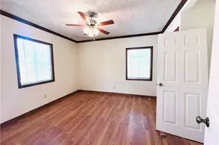 7024 Eton, Canoga Park, CA 91303 - Photo 10
