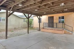 7024 Eton, Canoga Park, CA 91303 - Photo 4