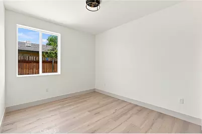 2816 Los Feliz Drive, Highland, CA 92346 - Photo 22