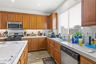 13222 Placentia, Hesperia, CA 92344 - Photo 28