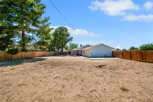 13251 Winona, Apple Valley, CA 92308 - Photo 34