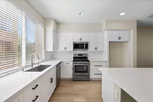422 W Rte 66, Glendora, CA 91740 - Photo 10