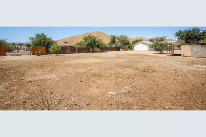 40104 166th Street, Lake Los Angeles, CA 93591 - Photo 28