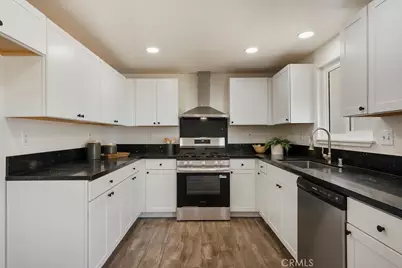 40104 166th Street, Lake Los Angeles, CA 93591 - Photo 12