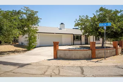 40104 166th Street, Lake Los Angeles, CA 93591 - Photo 2