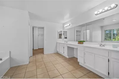 15446 Buchanan, Fontana, CA 92336 - Photo 34