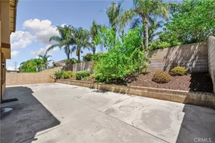 15446 Buchanan, Fontana, CA 92336 - Photo 38