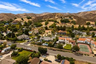 3243 Yardley, Simi Valley, CA 93063 - Photo 42