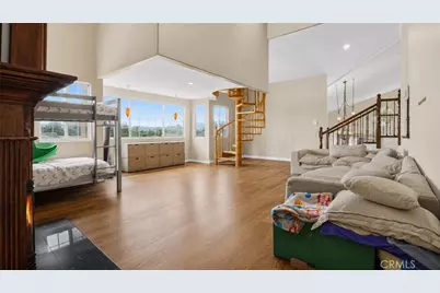 3243 Yardley, Simi Valley, CA 93063 - Photo 60