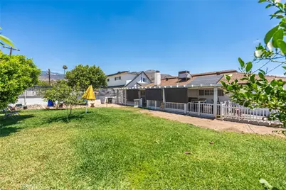 6070 Blythe Avenue, Highland, CA 92346 - Photo 26