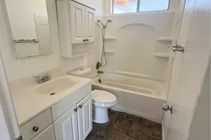 40210 Frances, Hemet, CA 92543 - Photo 6