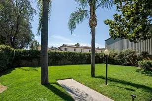 555 D, Upland, CA 91786 - Photo 24