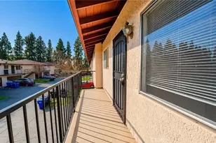 1126 W Calle De la Luna, Azusa, CA 91702 - Photo 2