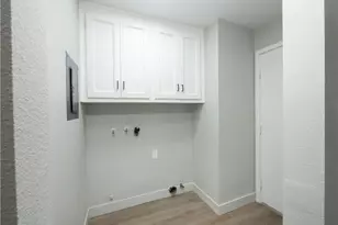 5245 Navarro, Los Angeles, CA 90032 - Photo 36