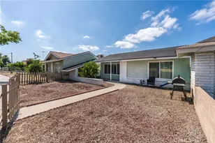 385 E Stetson, Hemet, CA 92543 - Photo 2